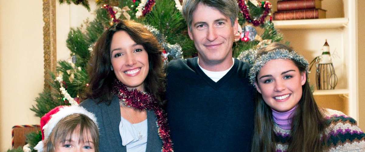 Watch The Night Before the Night Before Christmas