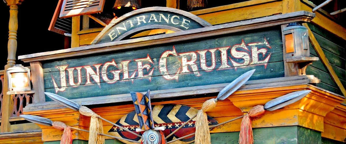 Watch Behind the Attraction - Season 1