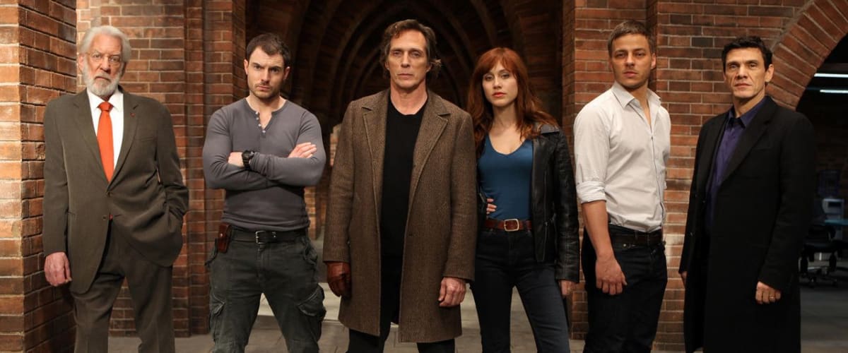 Crossing Lines - Season 1