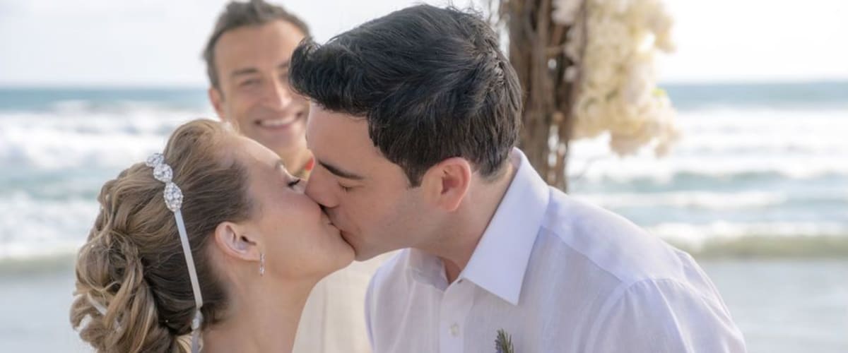 Watch Destination Wedding