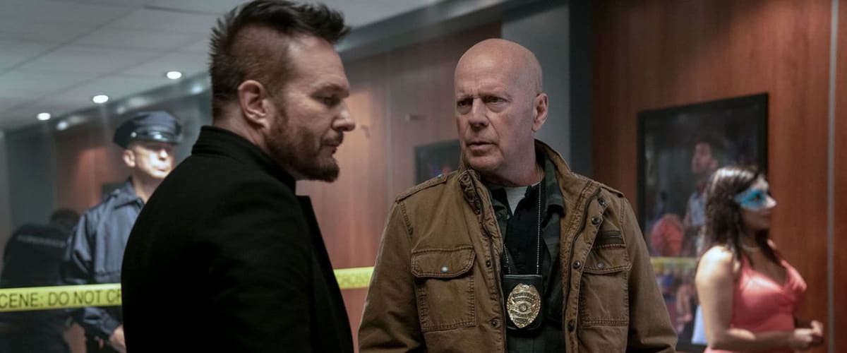 Watch Detective Knight: Rogue