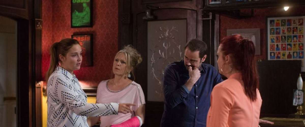 Watch Eastenders - Season 34