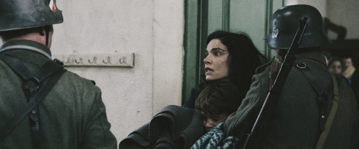 Watch Echoes of the Past