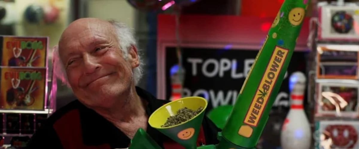Watch Evil Bong 420