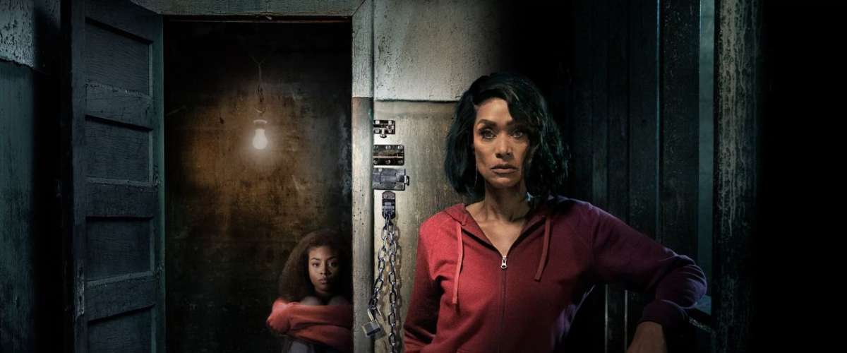 Watch Girl in the Closet