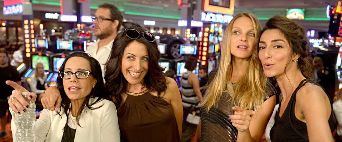 Watch Girlfriends' Guide to Divorce - Season 4