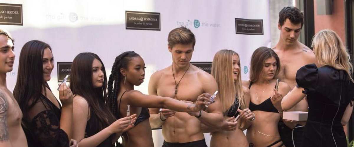 Watch Growing Up Supermodel - Season 01