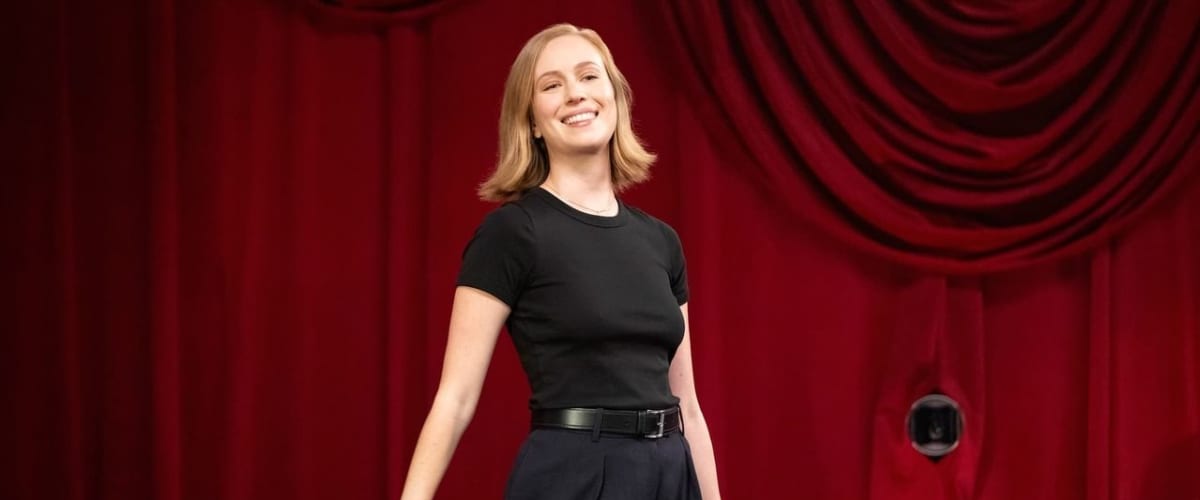 Hannah Einbinder: Everything Must Go