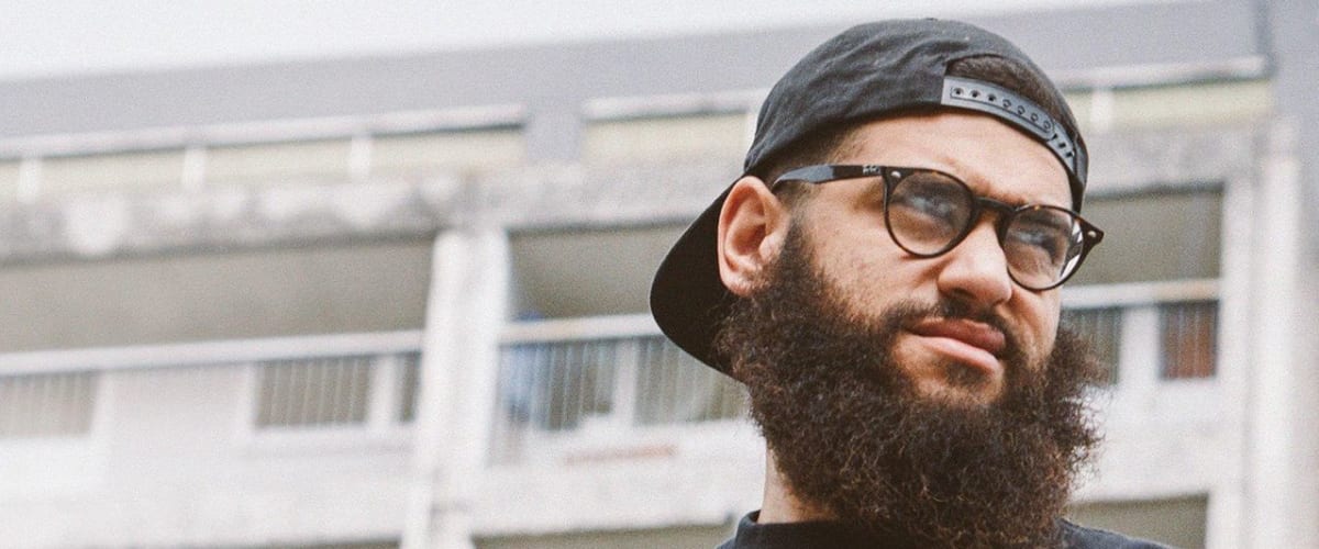 Watch Hate Thy Neighbor (2017) - Season 01