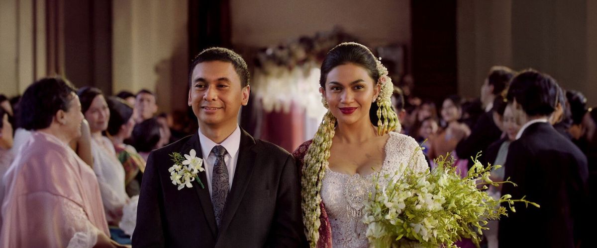 Watch How to Survive a Marriage?