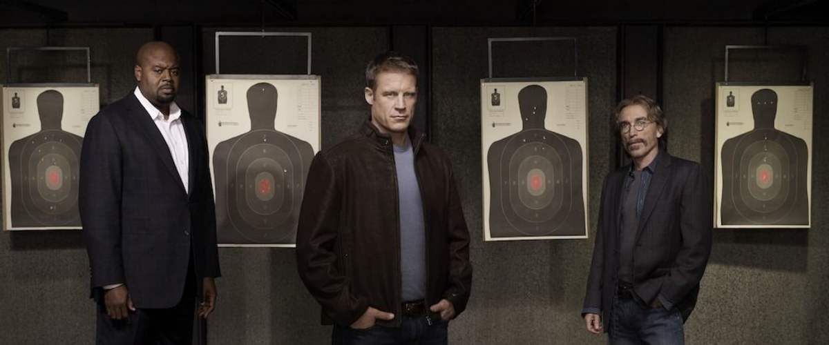 Watch Human Target - Season 1