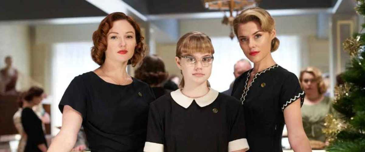 Watch Ladies in Black