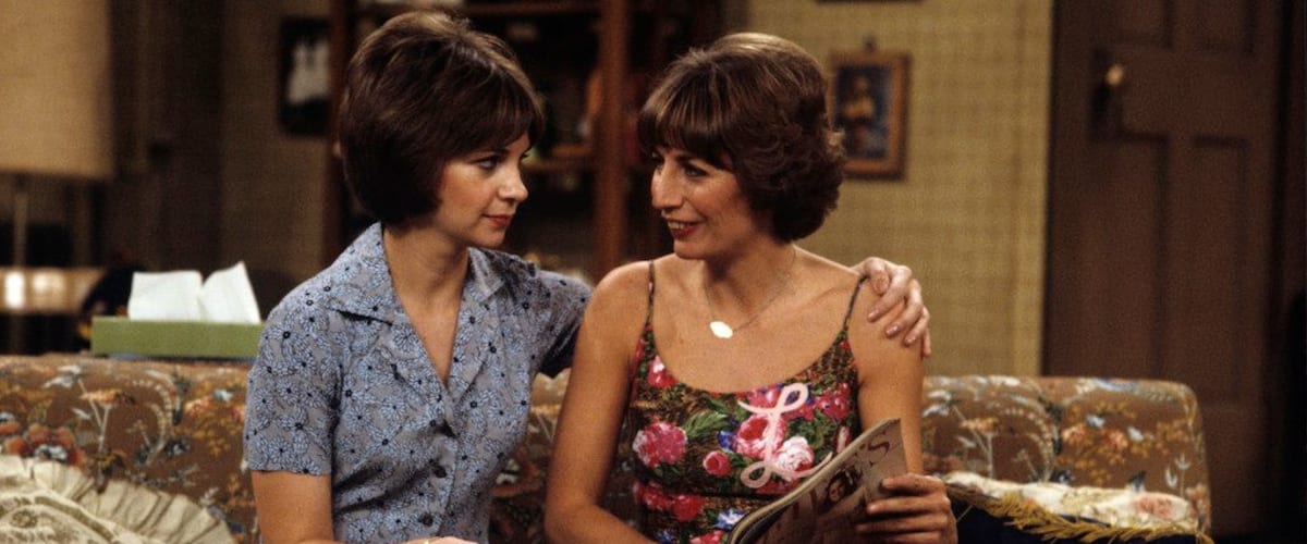 Watch Laverne and Shirley - Season 4