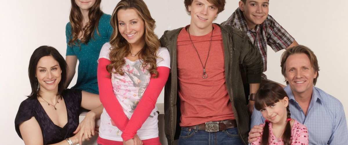 Watch Life with Derek - Season 2