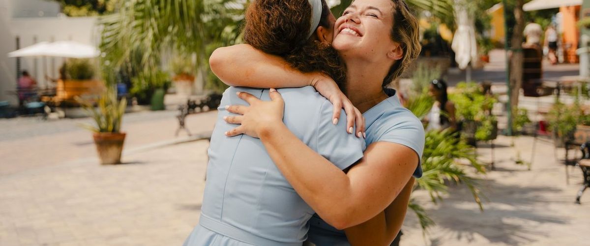 Watch Love Fail Repeat