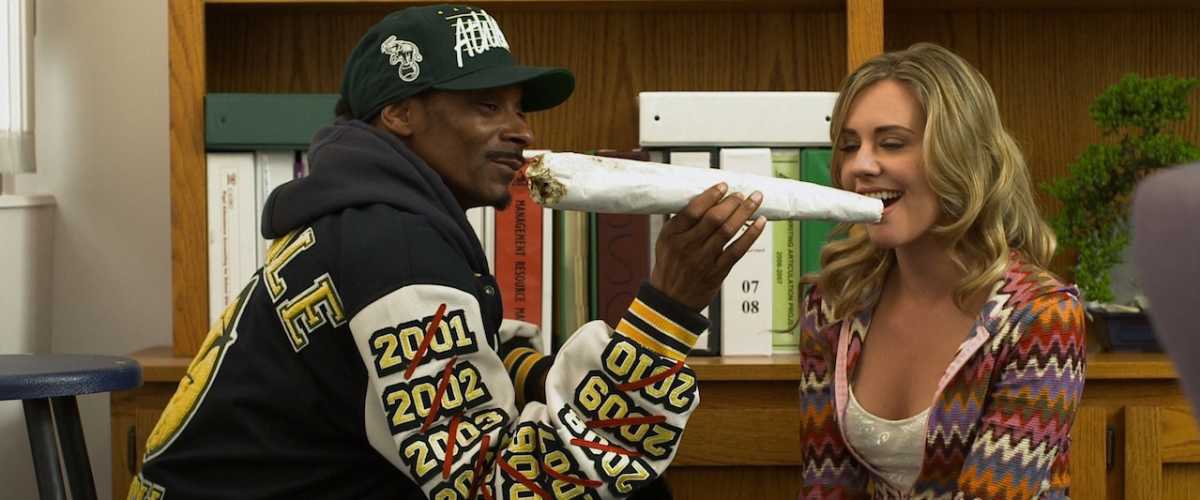 Watch Mac And Devin Go To Highschool