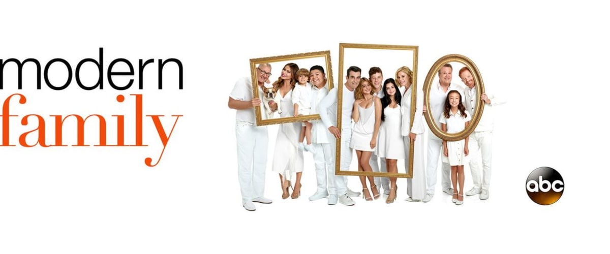 Watch Modern Family - Season 8