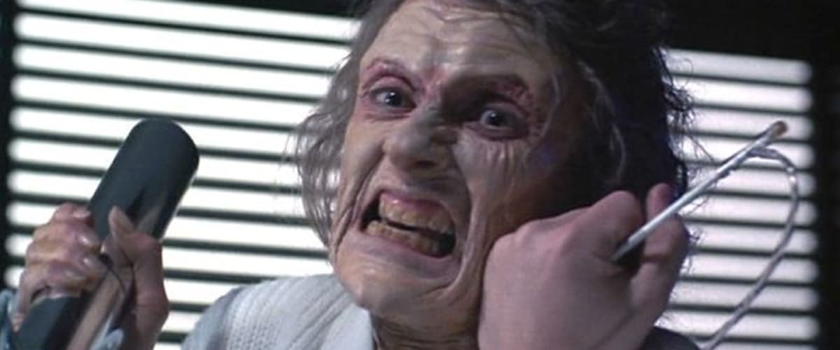 Watch Phantasm 3: Lord of the Dead