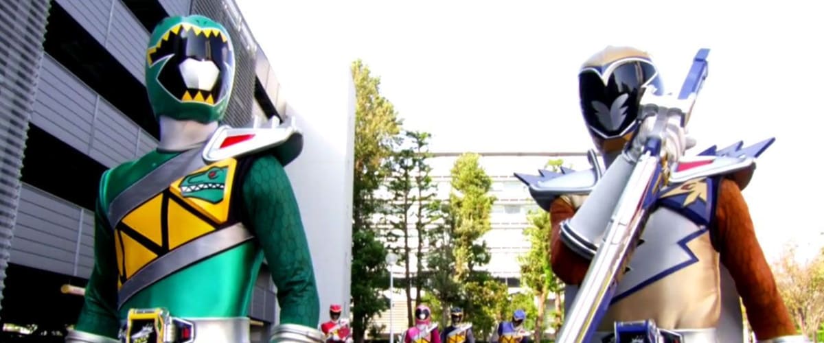 Watch Power Rangers Dino Super Charge - Season 23