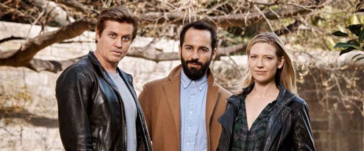 Watch Secret City - Season 1