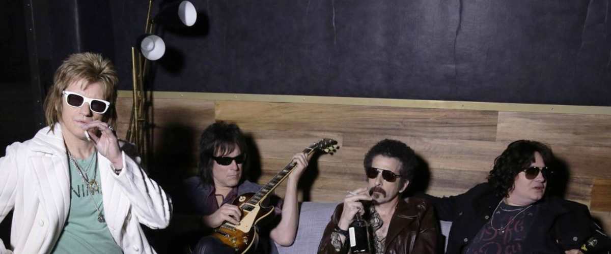 Sex and Drugs and Rock and Roll - Season 2