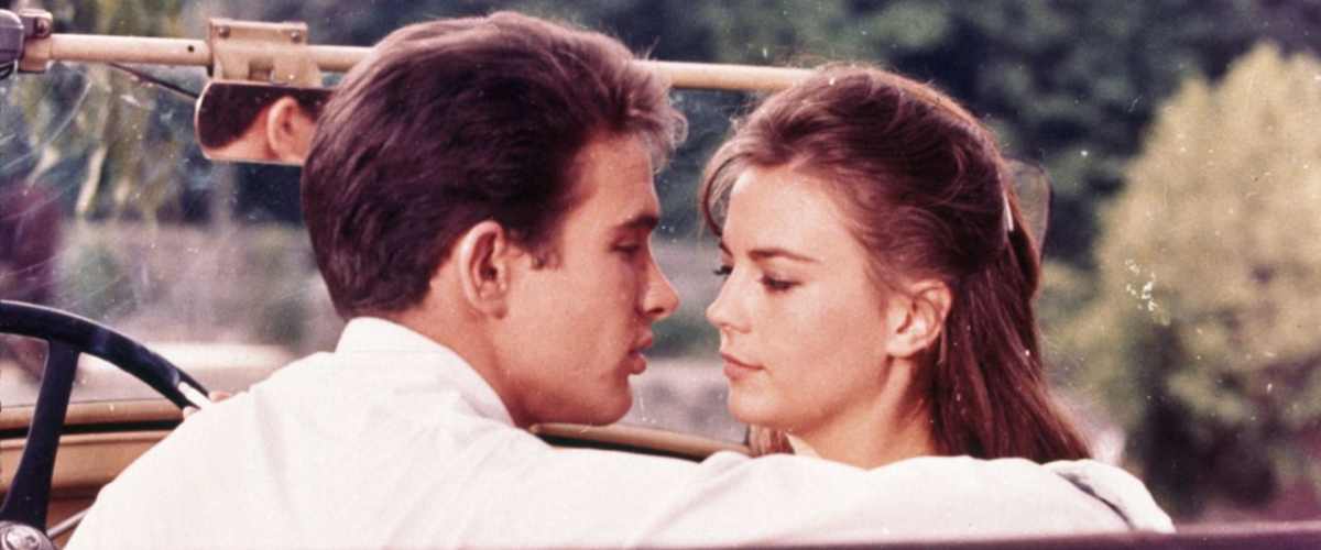 Watch Splendor in the Grass