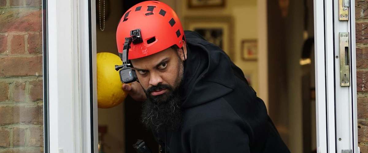 Watch Taskmaster - Season 12