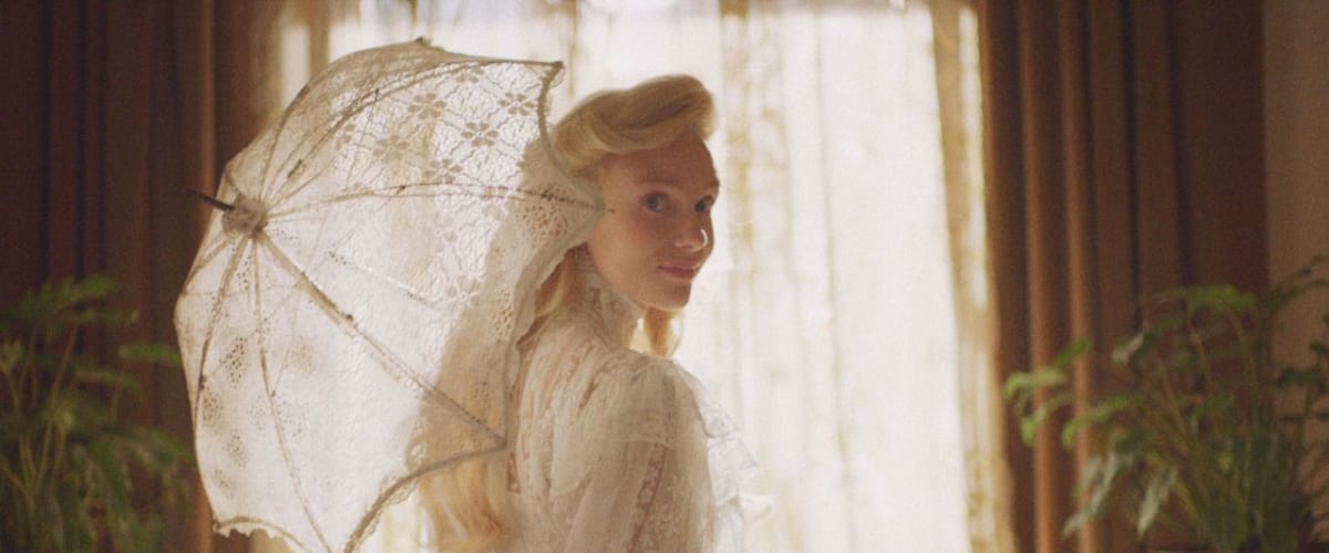 Watch The Go-Between