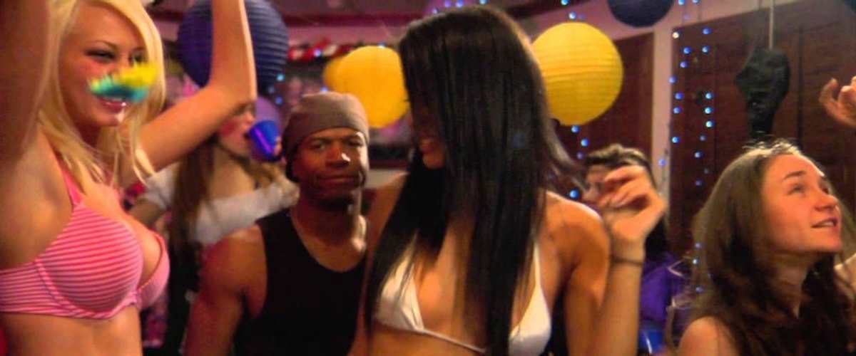 The High Schooler's Guide to College Parties