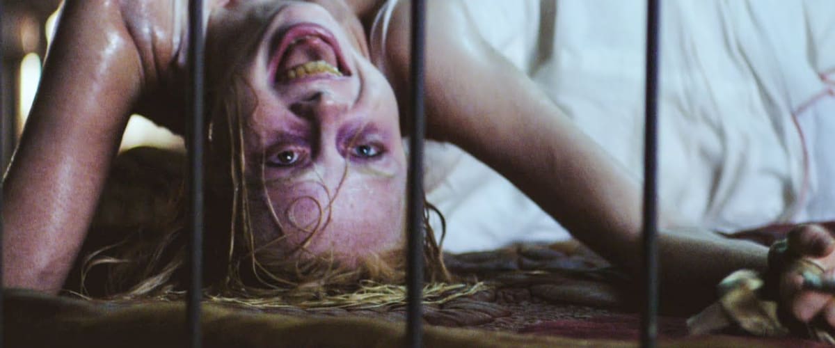 Watch The Possession of Hannah Grace