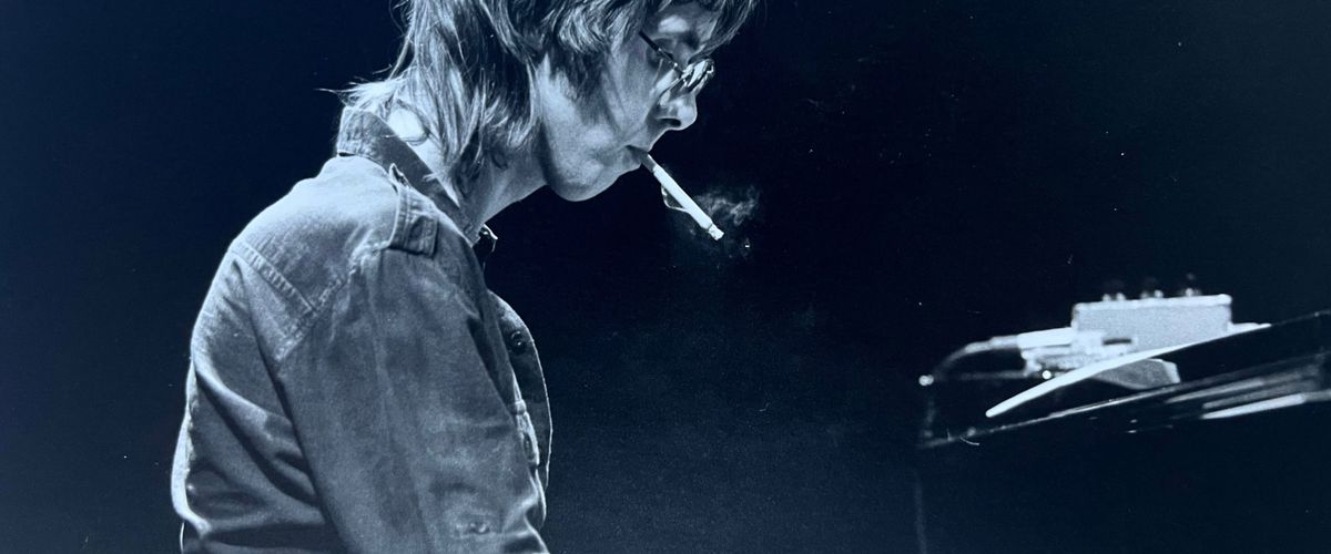 Watch The Session Man