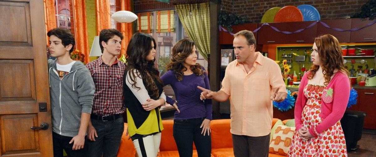 Wizards of waverly deals place season 1 123movies