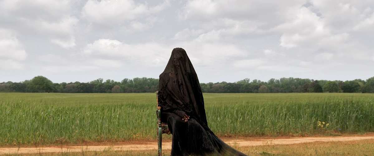 Watch The Woman in the Yard