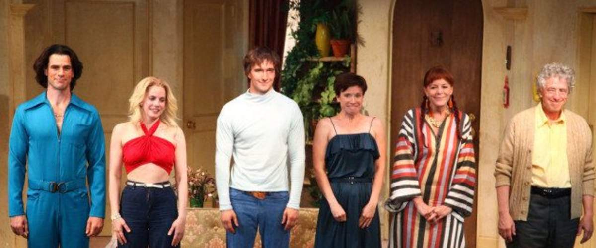 Watch Threes Company - Season 4