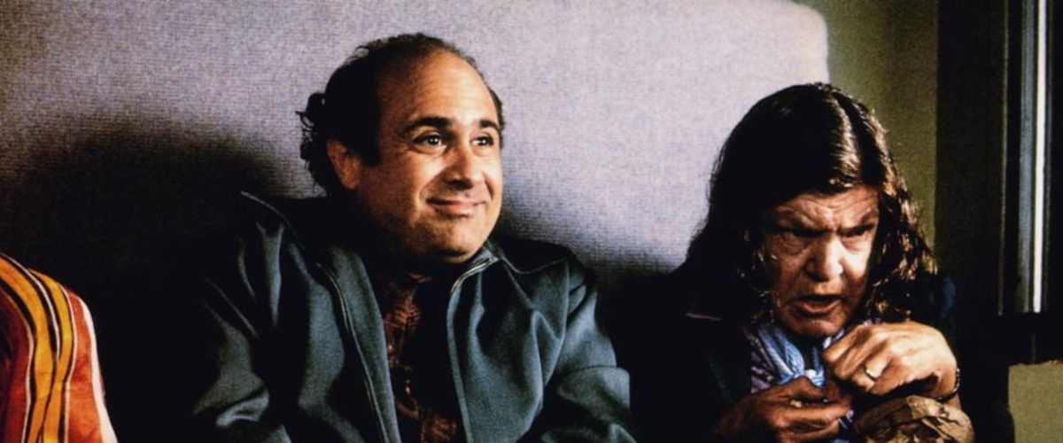 Watch Throw Momma from the Train