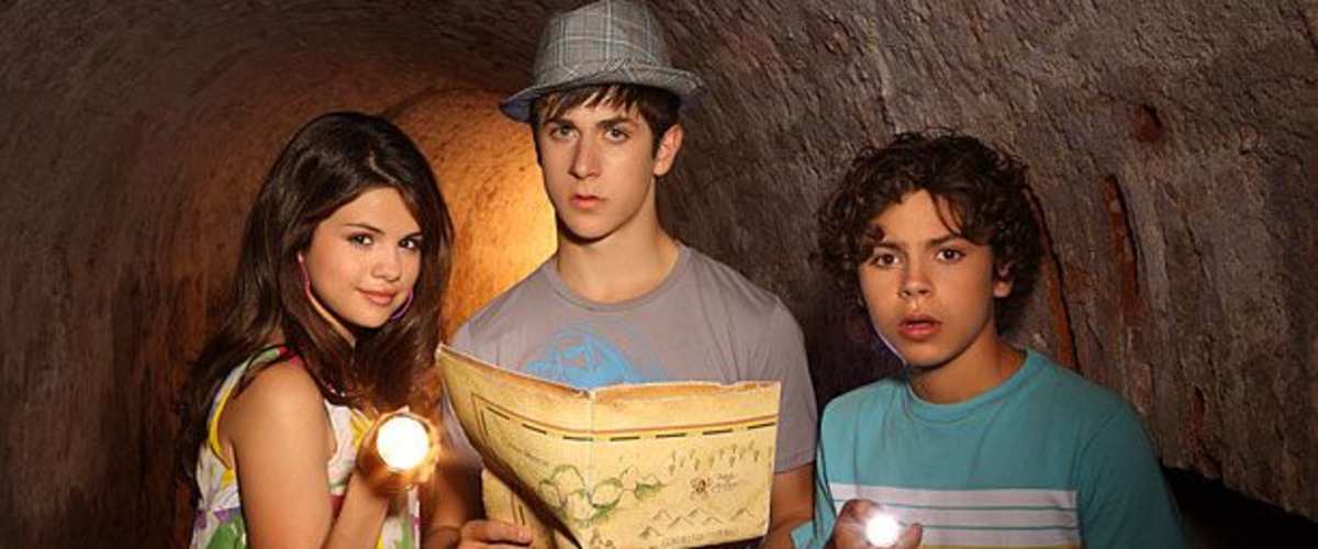 Watch Wizards of Waverly Place - Season 2
