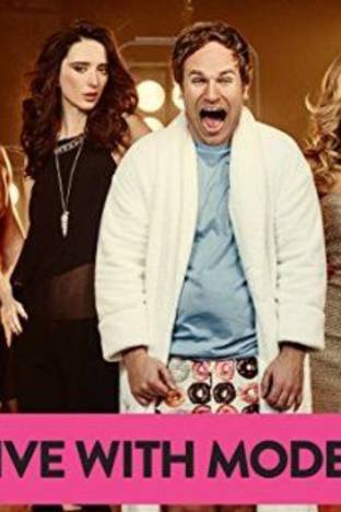 I Live With Models - Season 2